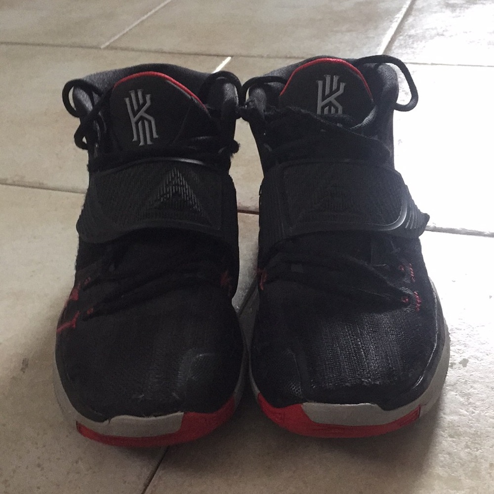 Nike Kyrie 6 basketball 🏀 sneakers